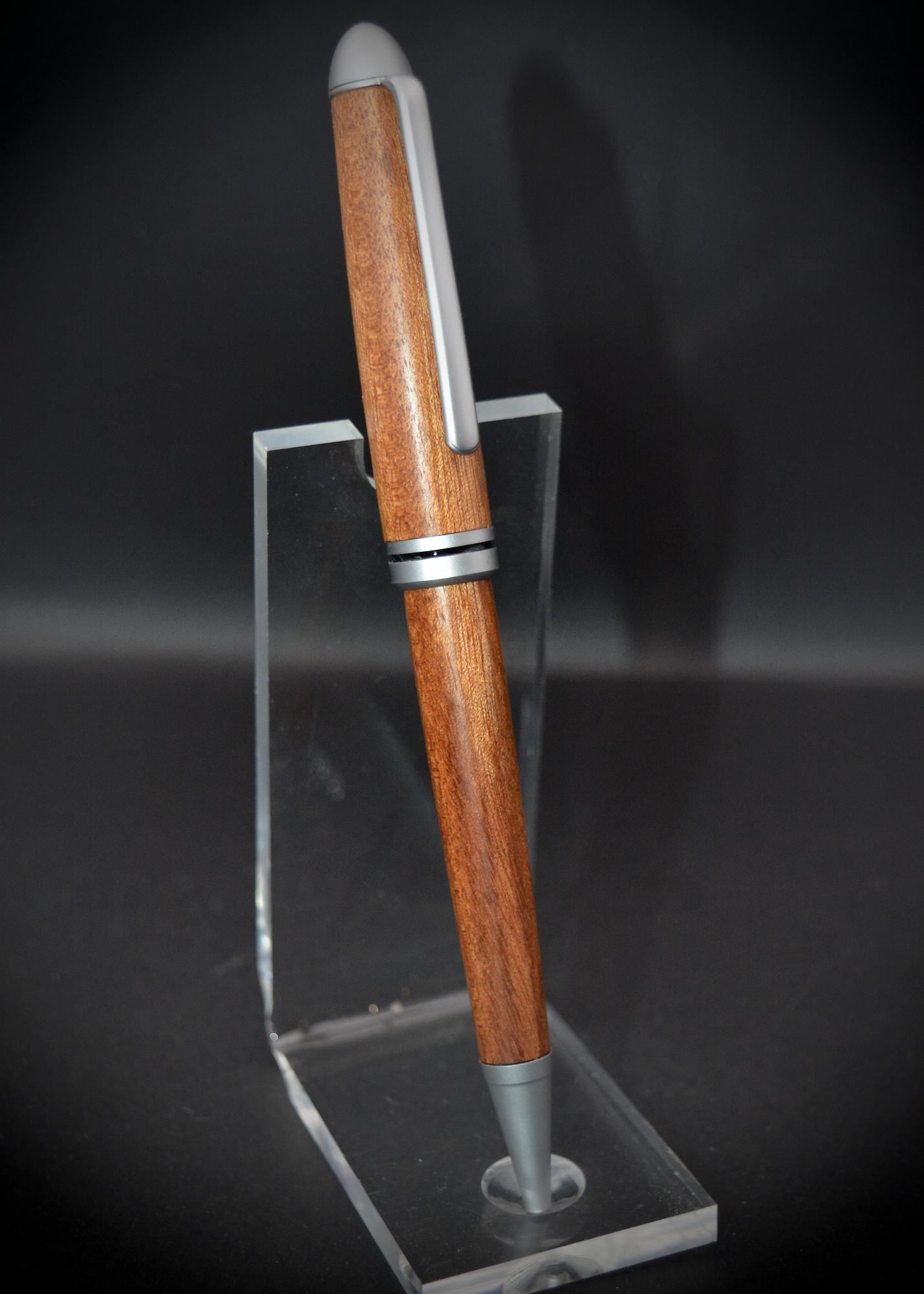 Pen P061120260001