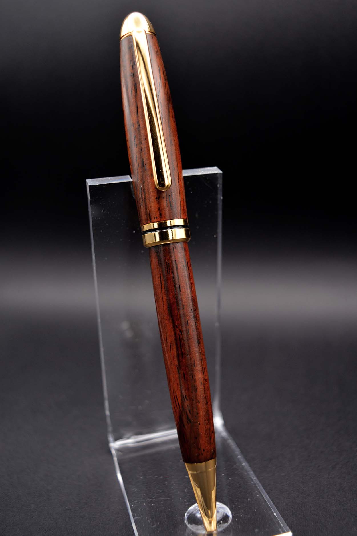 Pen P112020220009